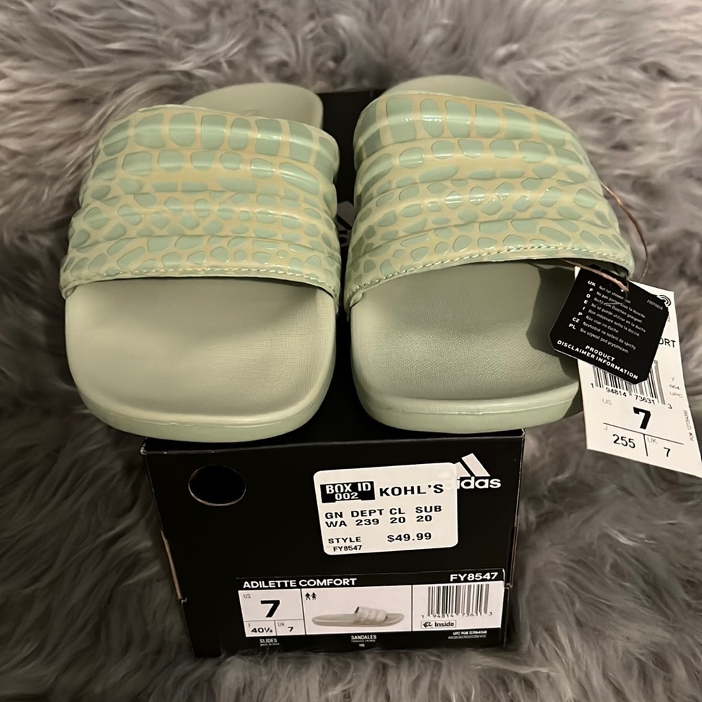 Adidas Adilette Comfort Slides